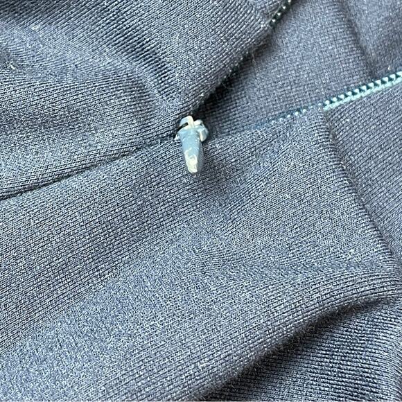 Nicole Miller Studio Navy Blue Sheath Ruched Knit Dress Size Small - Picture 14 of 14